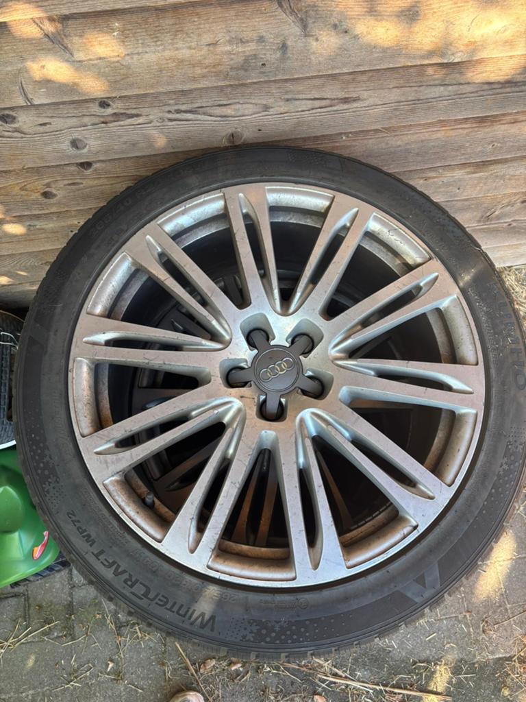 Originele Audi A8 D4/D5 20 inch velgen met winterbanden, Ophalen