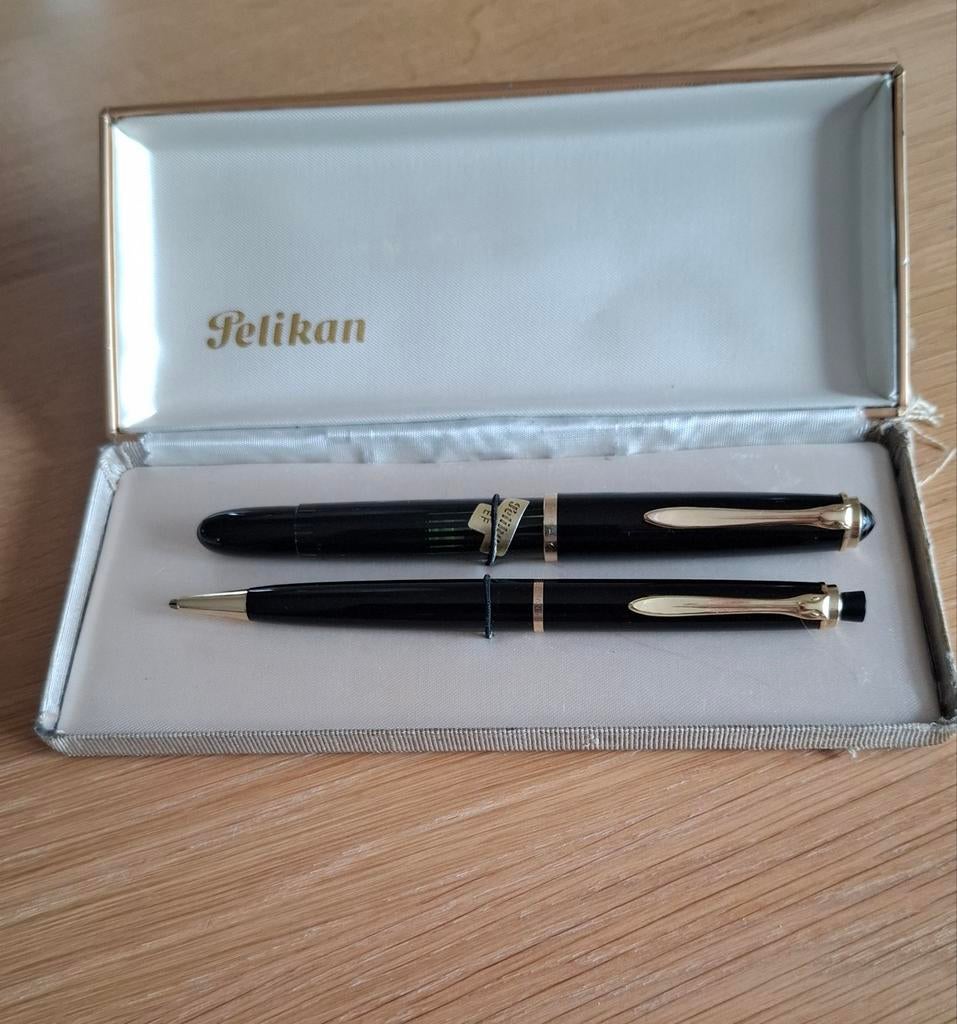 Pelikan 400 Export Vulpen En Pelikan 450 Vulpotlood Jaren 50, Ophalen of Verzenden, Vulpen, Overige merken