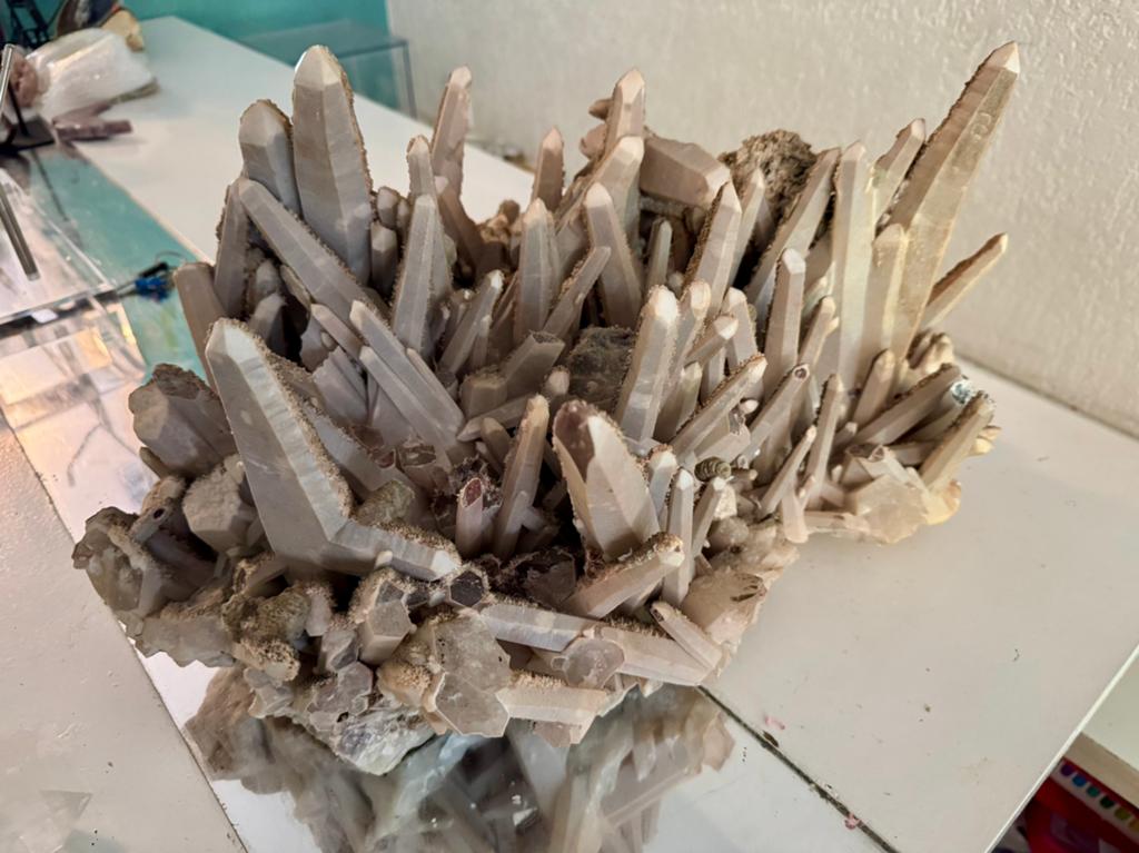 Kwarts cluster Inner Mongolia XXL, Verzamelen, Mineralen en Fossielen, Ophalen of Verzenden