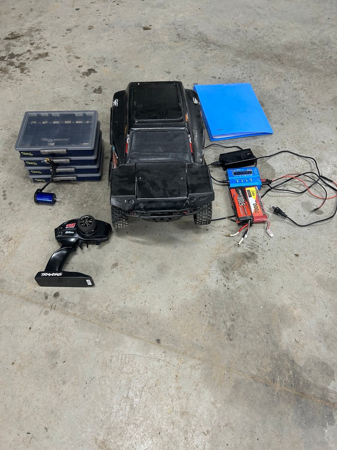 Traxxas RC auto - upgrades + Limited Edition Dakar kap, Elektro, Gebruikt, Auto offroad, Ophalen of Verzenden