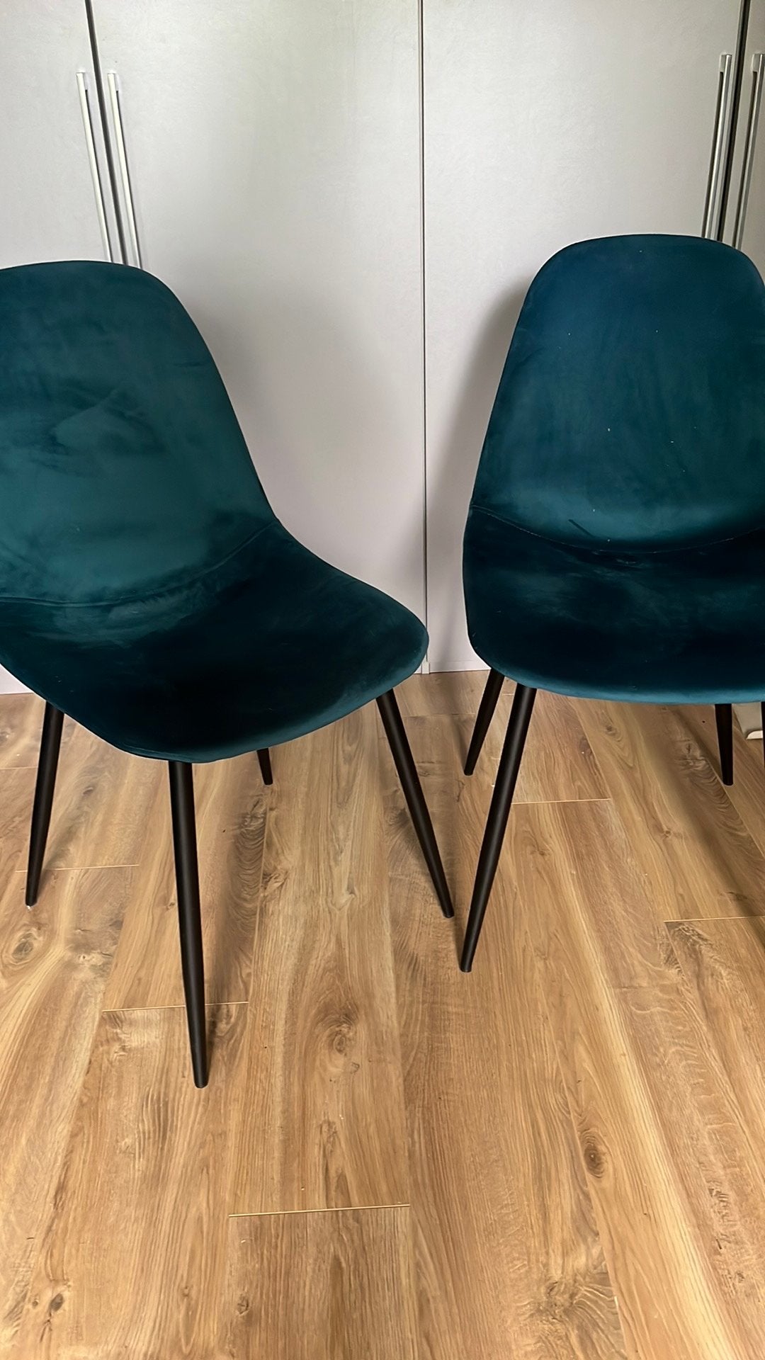 2 fluwelen eethoekstoelen, Huis en Inrichting, Stoelen, Ophalen, Overige kleuren, Twee