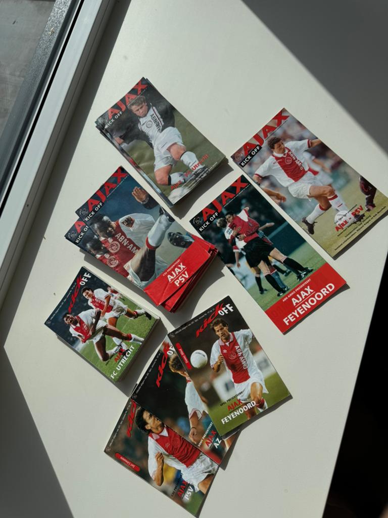 Vintage Ajax Kick Off programmaboekjes jaren 90, Ophalen of Verzenden, Zo goed als nieuw, Ajax