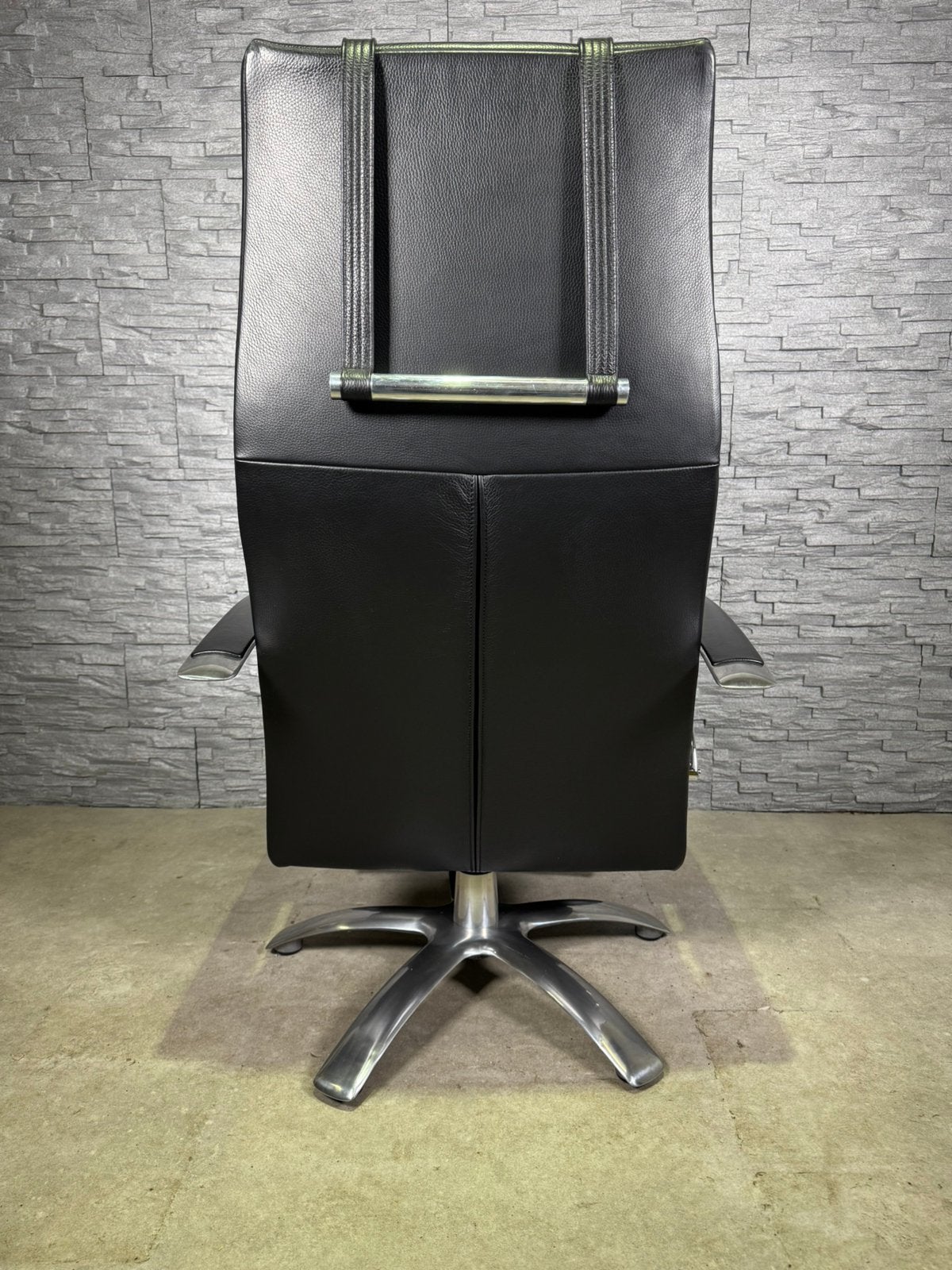 Foto 7 van Jori Brainbuilder Medi 7760 Relaxfauteuil Zwart Leer