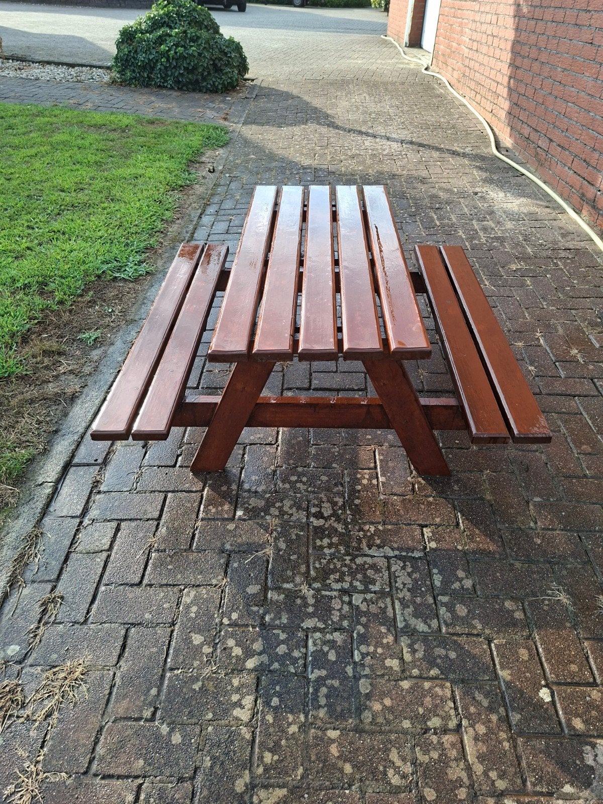 Mooie kinderpicknicktafel - Zo goed als nieuw, Ophalen