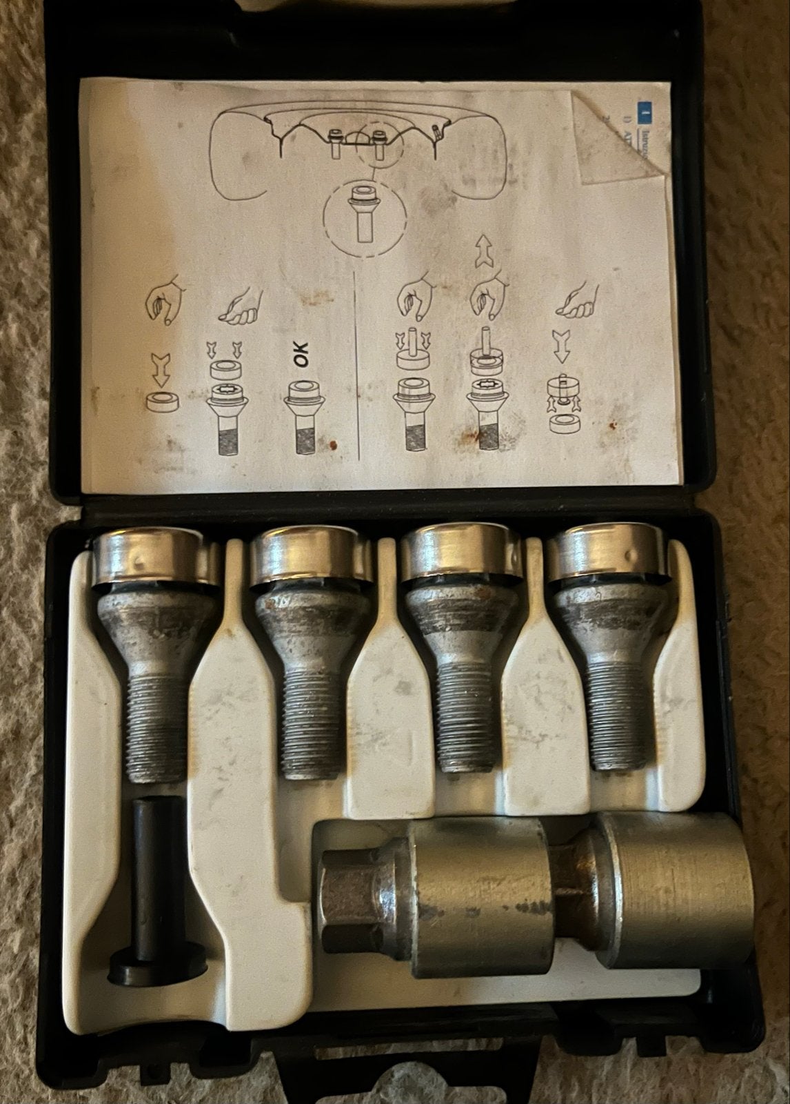 Orginele fiat/mopar Wielsloten M12x1.25 L=23 voor  fiat 500, Ophalen of Verzenden, Gebruikt, Fiat