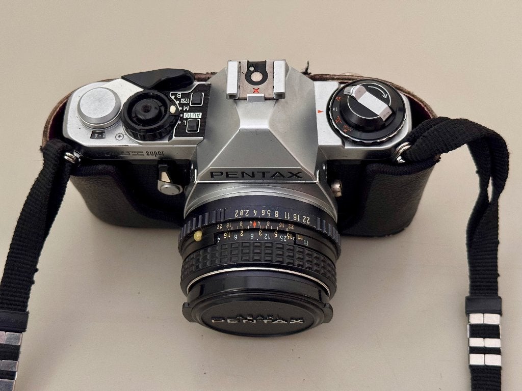 Pentax ME Super Spiegelreflexcamera met lens en hoes, Audio, Tv en Foto, Ophalen of Verzenden, Gebruikt, Spiegelreflex, Pentax