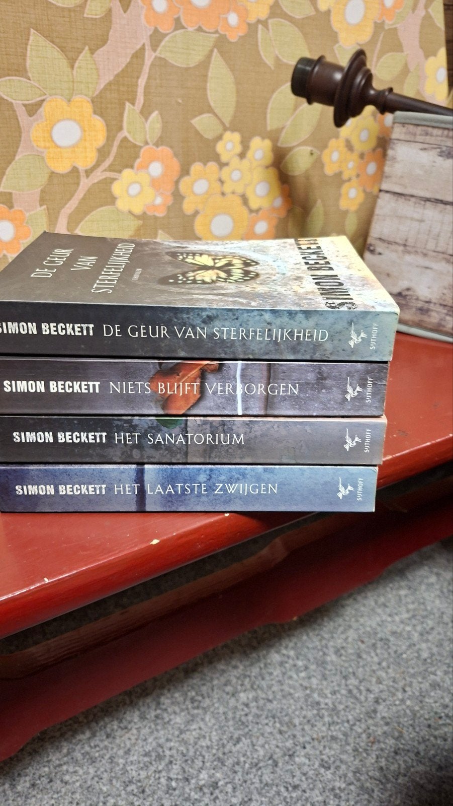 4 boeken Simon Beckett, Alle leeftijden, Ophalen of Verzenden, Zo goed als nieuw, Natuur