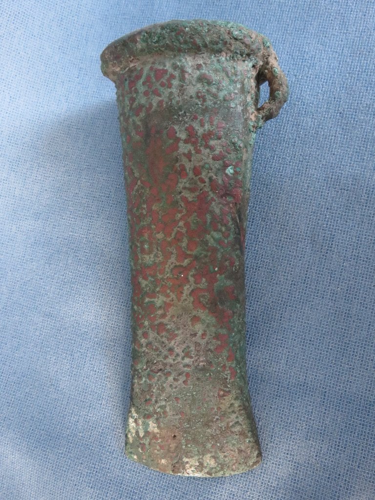 Bronstijd – kokerbijl in brons – ca. 2800 jaar oud, Antiek en Kunst, Ophalen of Verzenden, Brons