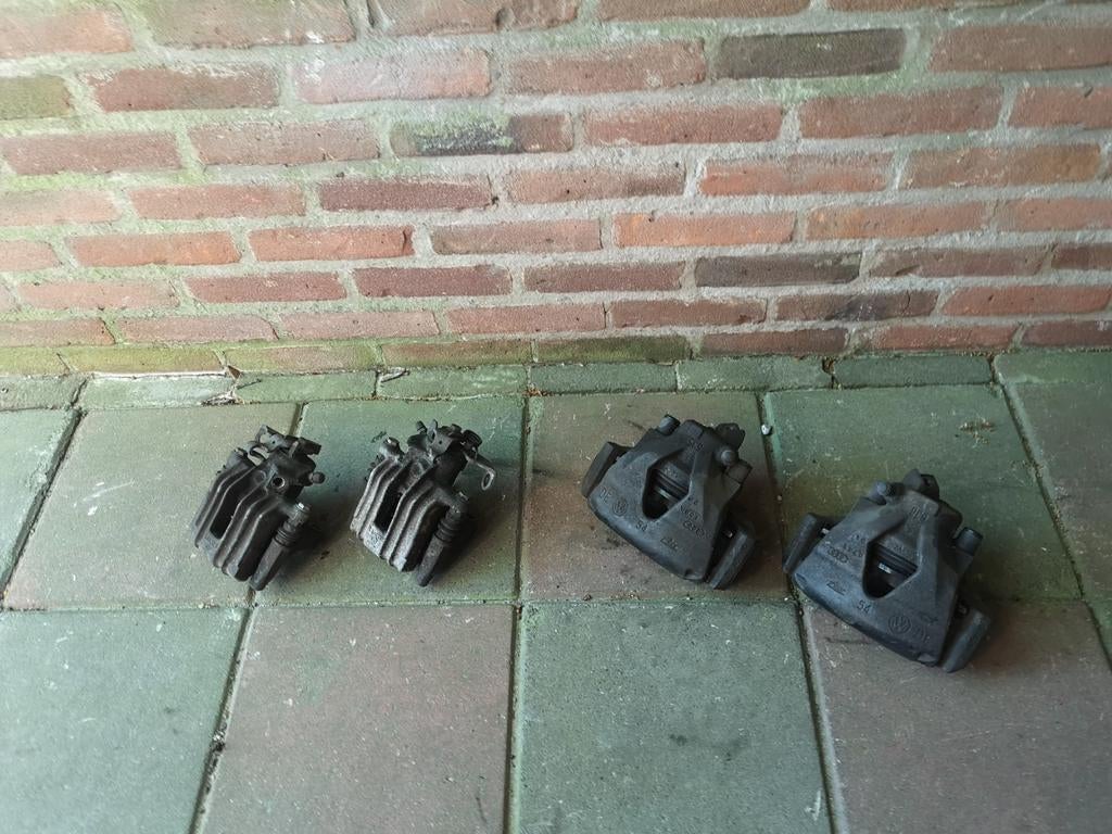 Audi TT 1.8 8N mk1 complete voor- en achterremmen, Auto-onderdelen, Ophalen of Verzenden, Audi