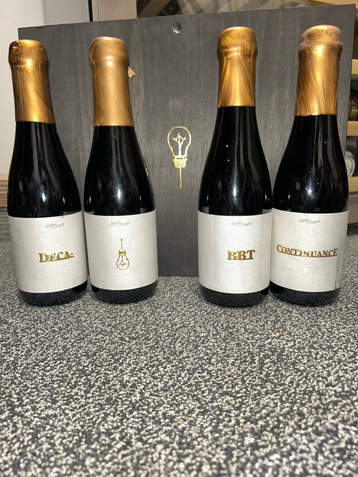 Zeldzame Side Project 10 year box set, Verzamelen, Ophalen of Verzenden, Zo goed als nieuw, Flesje(s), Overige merken