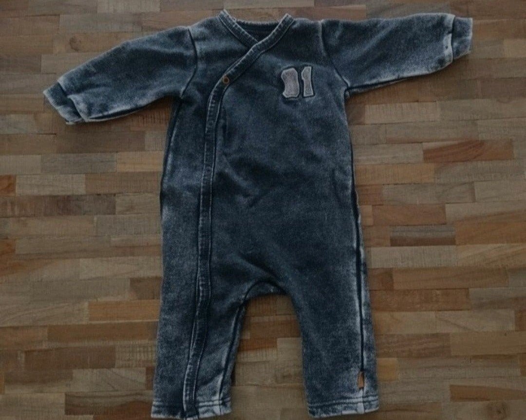 Bess boxpakje maat 68 B E S S

Kleur hoort zo, Kinderen en Baby's, Gebruikt, Jongetje of Meisje, Ophalen of Verzenden, Pakje