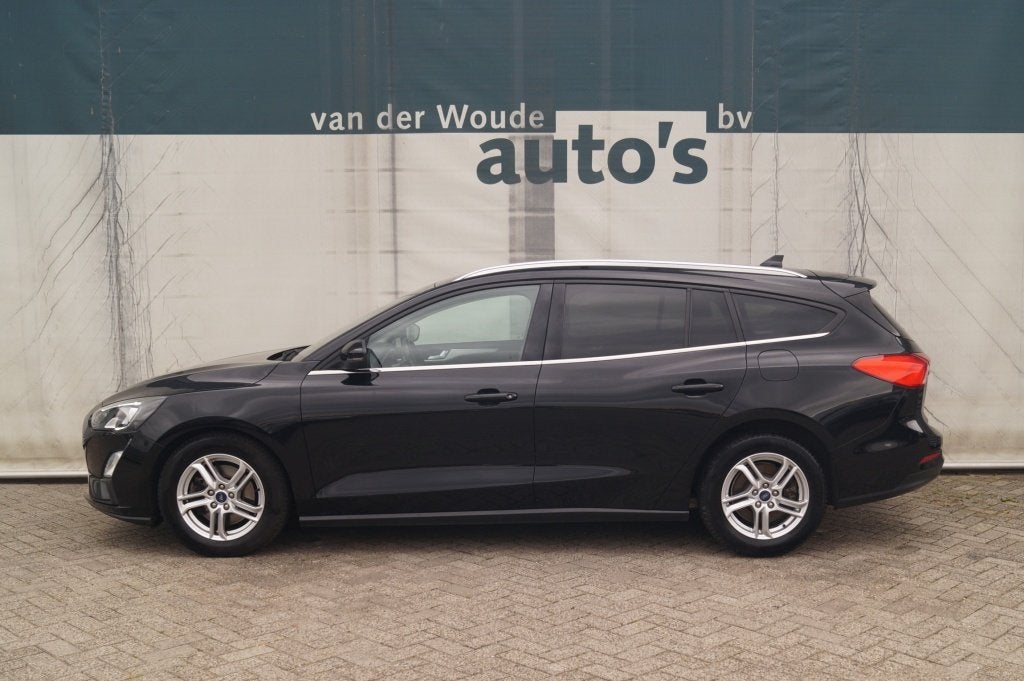 Ford Focus Wagon 1.0 EcoBoost Hybrid 125pk Titanium X Busine, Focus, Dealer onderhouden, Gebruikt, Euro 6