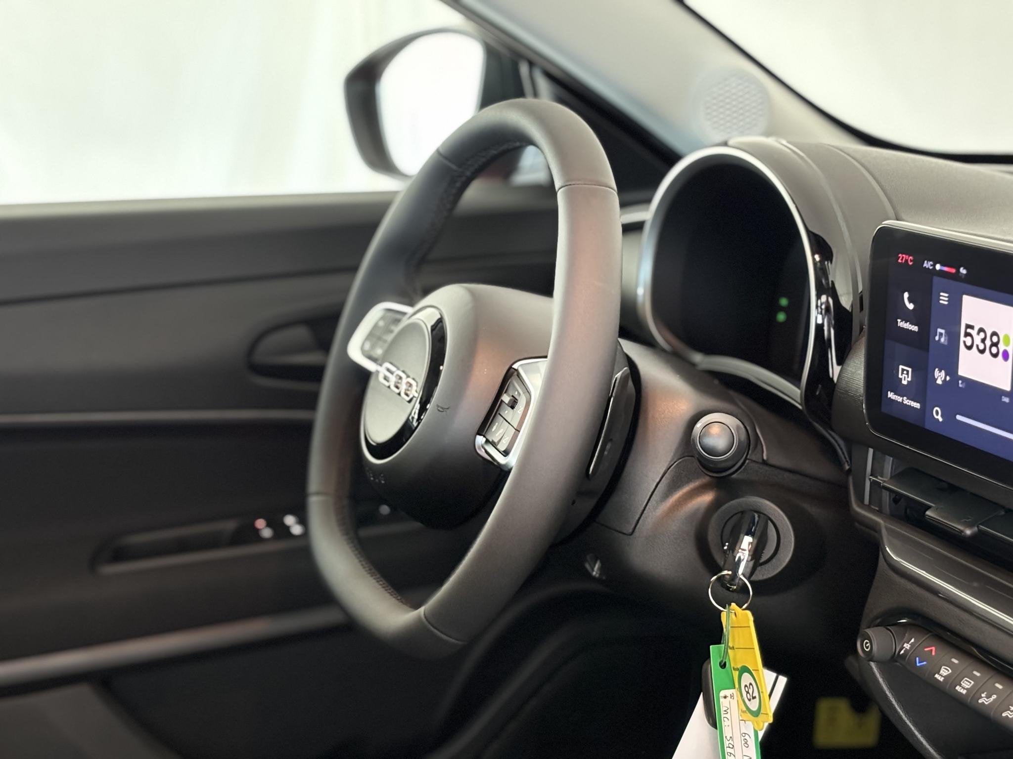Fiat 600 1.2 Hybrid Urban | Apple-Android | Parkeersensor ac, Auto's, Stof, Gebruikt, Euro 6, 1199 cc