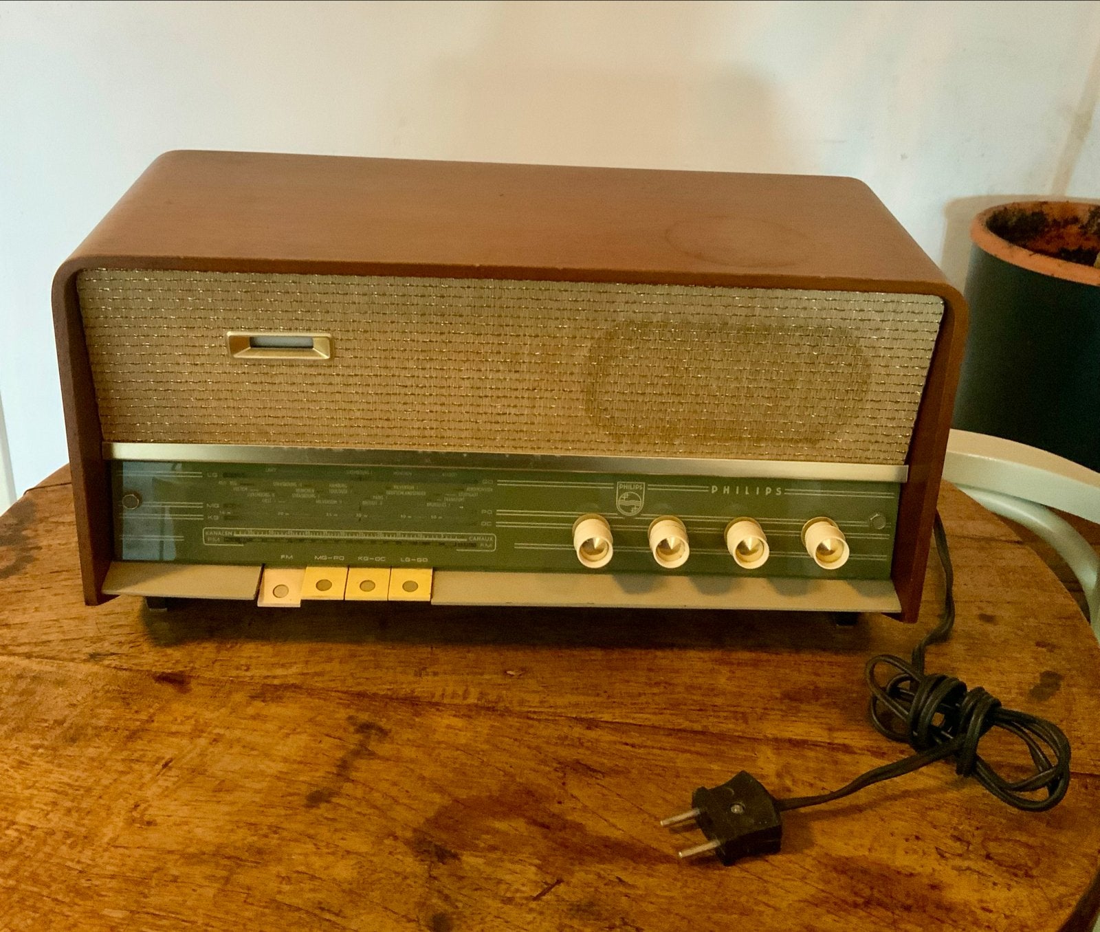 Philips B3X92A Buizenradio (1959-1960) met FM en Magic Eye, Audio, Tv en Foto, Radio's, Ophalen of Verzenden, Gebruikt, Radio