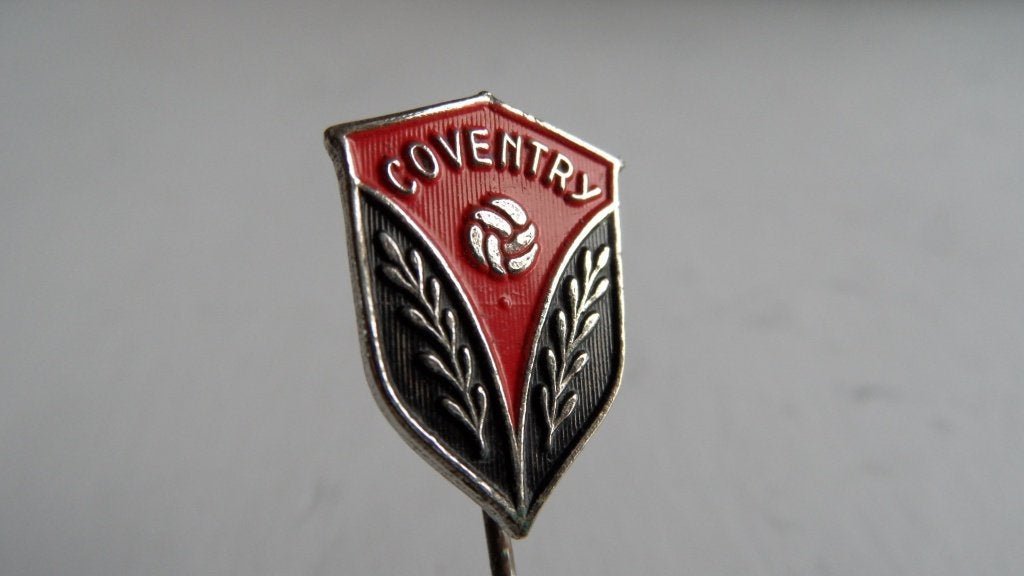 Coventry voetbalclub Engeland speld, Verzenden, Gebruikt, Sport, Speldje of Pin