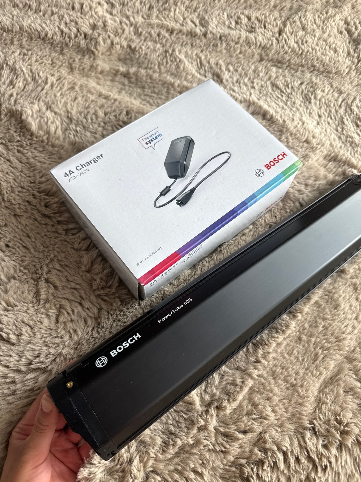 Bosch PowerTube 625 accu met 4A lader in doos, Ophalen of Verzenden, Zo goed als nieuw
