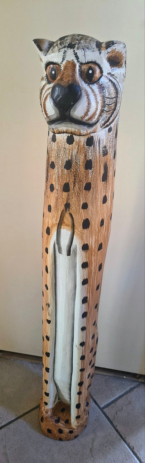 Unieke handgesneden houten cheetah sculptuur, Handgemaakt, Zoogdier, Beeld, Hout