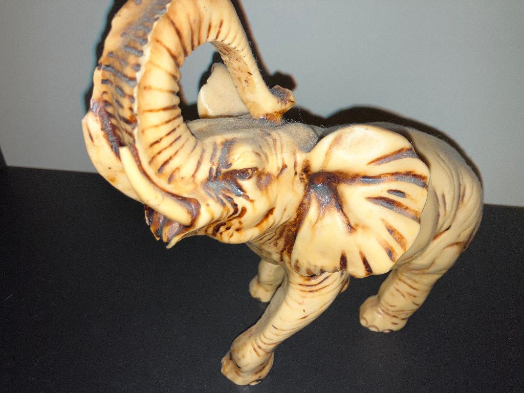 Olifant ( geen ivoor ), Ophalen of Verzenden