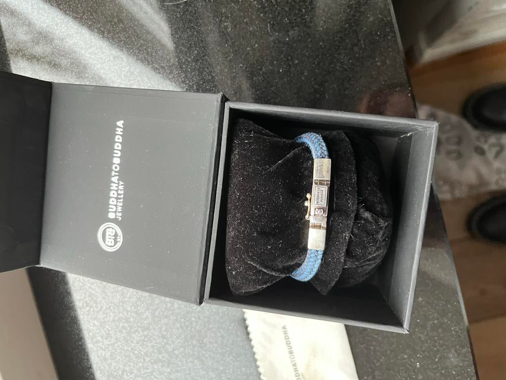 Buddha to Buddha Armband - Blauw, Blauw, Ophalen of Verzenden, Zo goed als nieuw, Met bedels of kralen