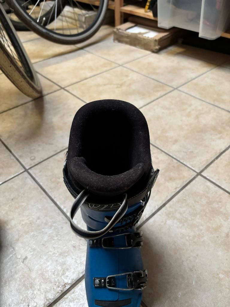 Kinderskischoenen - Perfect voor de Piste!, Gebruikt, Schoenen, Skiën, Ophalen