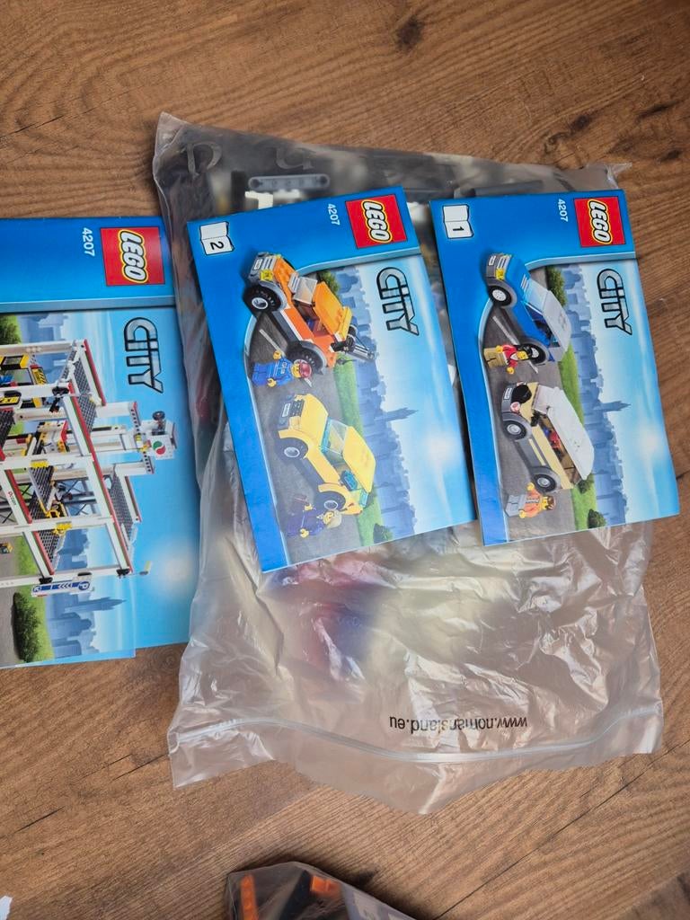 Lego City 4207 Garage, Kinderen en Baby's, Speelgoed | Duplo en Lego, Ophalen of Verzenden, Zo goed als nieuw, Complete set, Lego