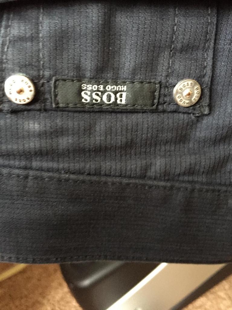 Hugo Boss broek, Kleding | Heren, Broeken en Pantalons, Maat 52/54 (L), Blauw, Ophalen of Verzenden, Zo goed als nieuw