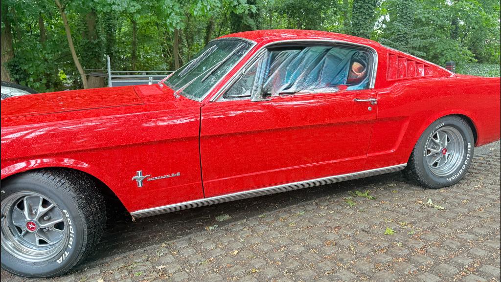 Trouw of gala auto Ford Mustang, Trouwauto