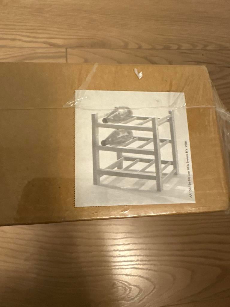 Ikea Hutten, Houten wijnrek, Huis en Inrichting, Woonaccessoires | Wijnrekken, 5 tot 15 flessen, Nieuw, Ophalen of Verzenden, Minder dan 50 cm