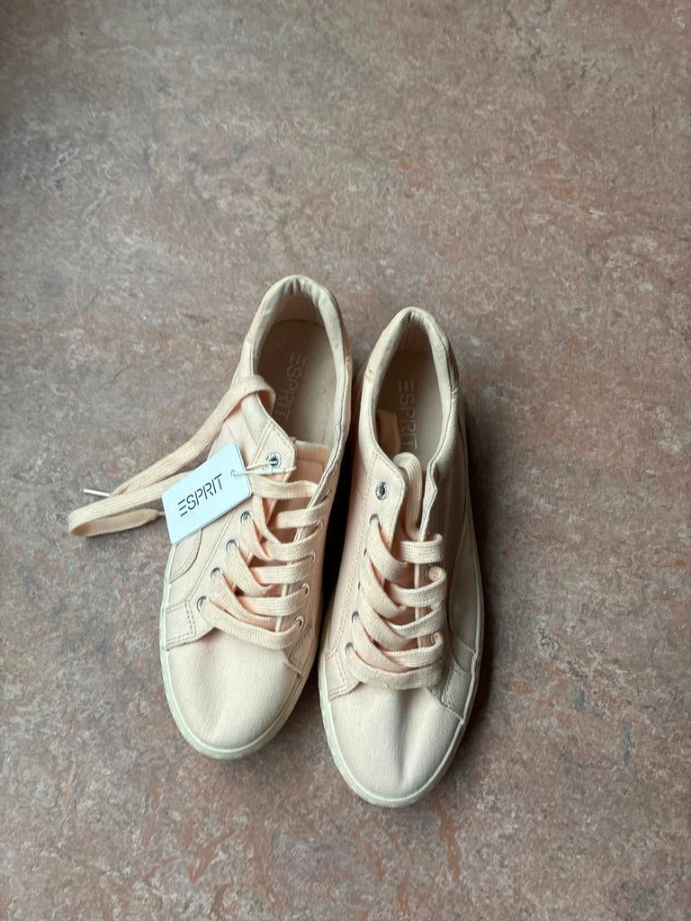Dames gympen Esprit nieuw, Ophalen of Verzenden, Nieuw, Sneakers of Gympen