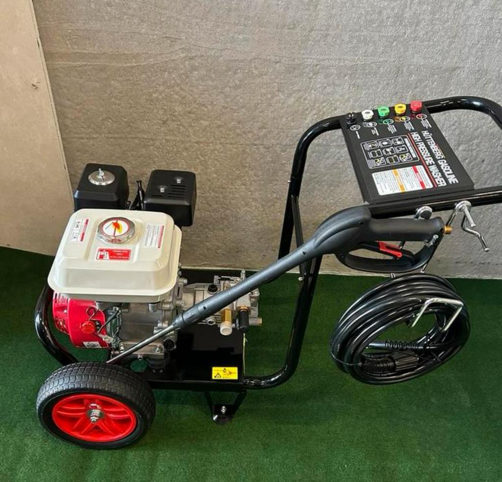 Aanbieding Nieuwe Benzine Hogedrukreiniger hogedruk reiniger, Ophalen of Verzenden, Nieuw