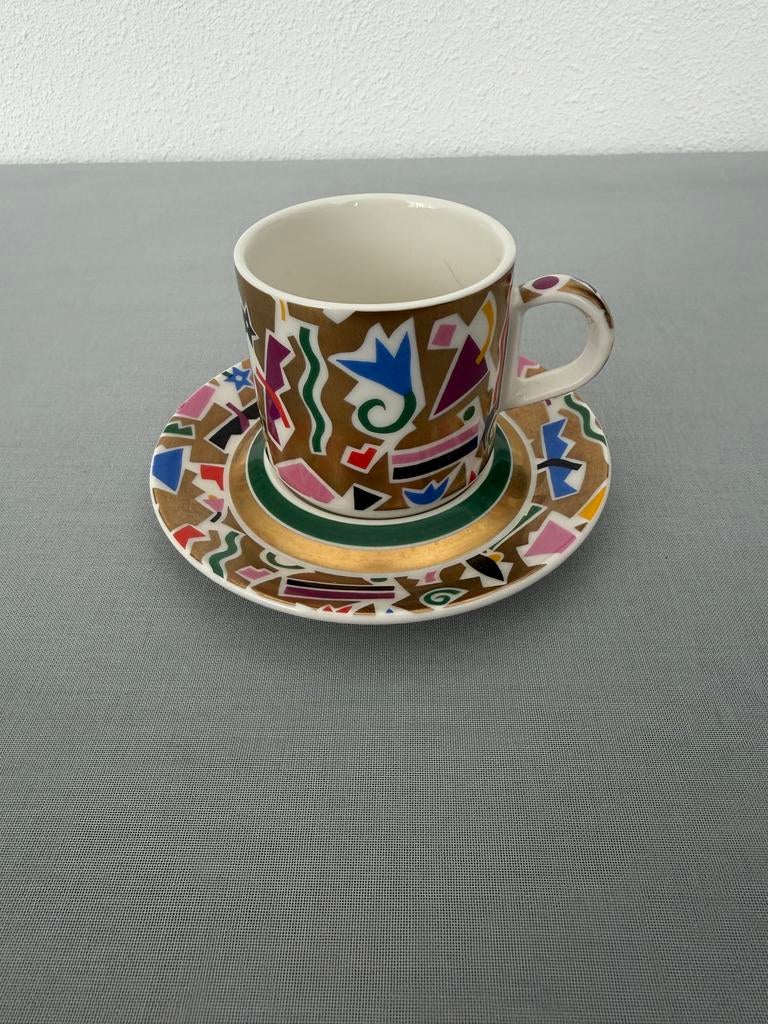 Arabia Moreeni Espresso Kop en Schotel - Heikki Orvola, Ophalen of Verzenden, Zo goed als nieuw, Overige stijlen, Kop(pen) en/of Schotel(s)
