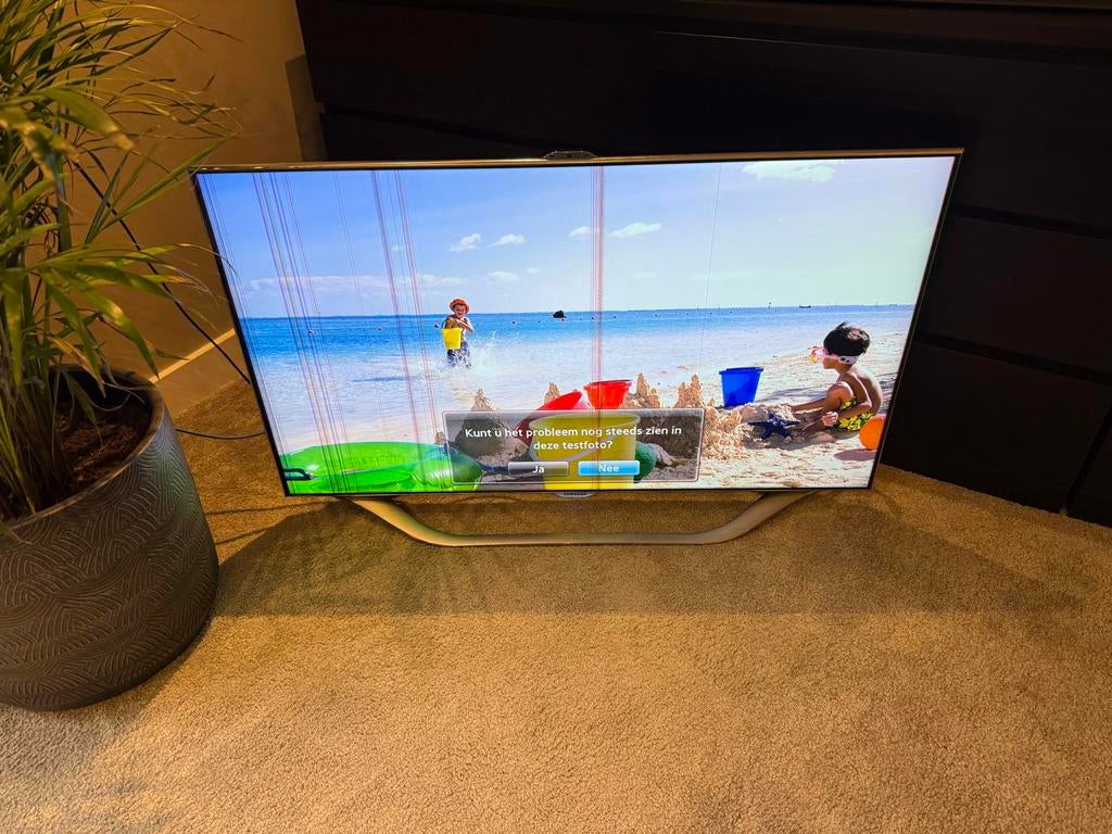 Samsung TV met strepen in beeld - Defect, LED, Ophalen of Verzenden, Samsung, 100 cm of meer