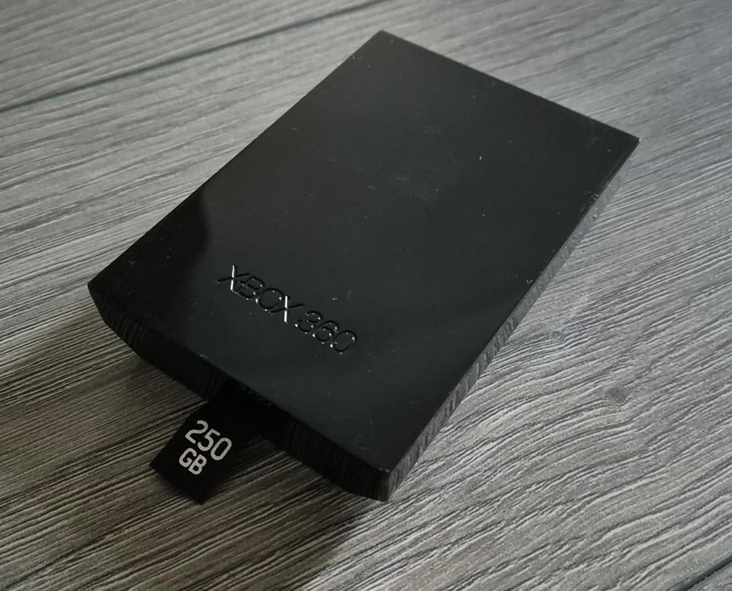 Xbox 360 S/E - 250GB HDD, Ophalen of Verzenden, Gebruikt, Controller, Xbox 360