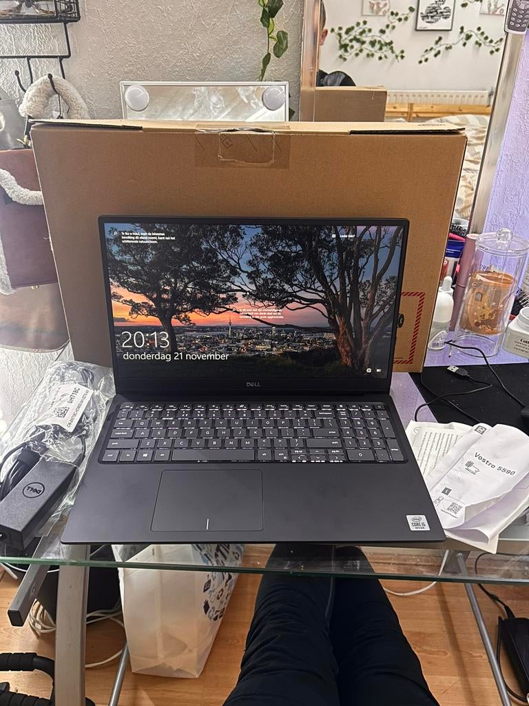 DELL Vostro 5000, 15 inch, 8 GB, Minder dan 2 Ghz, Ophalen of Verzenden