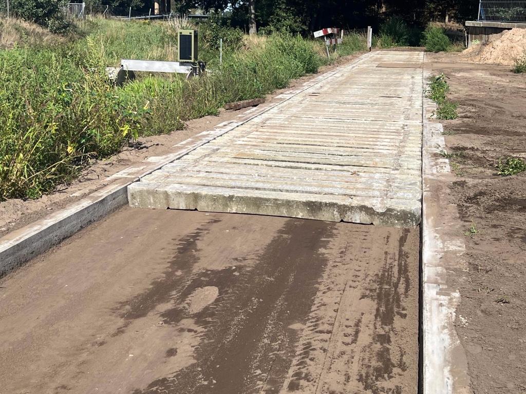 Betonnen Kavelpad / Terreinverharding, Ophalen, Gebruikt, Schaijk, Platenburg