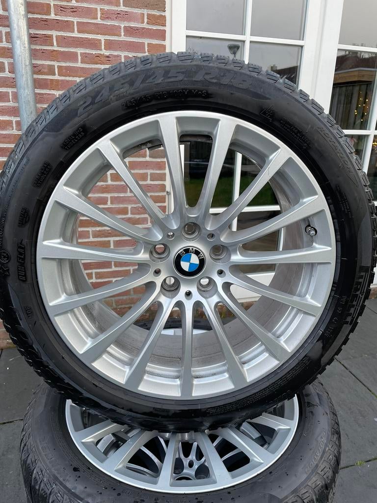 Winterset 18 inch originele BMW velgen G30 G31 pirelli rf, Auto-onderdelen, Banden en Velgen, Ophalen, 18 inch, 245 mm, Winterbanden