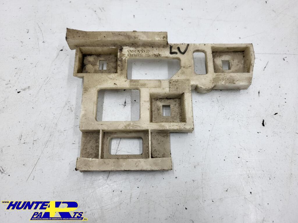 Bumpergeleider LV Volvo V70/S70 I ('97-'00) 9151501, Gebruikt, Ophalen of Verzenden, Volvo