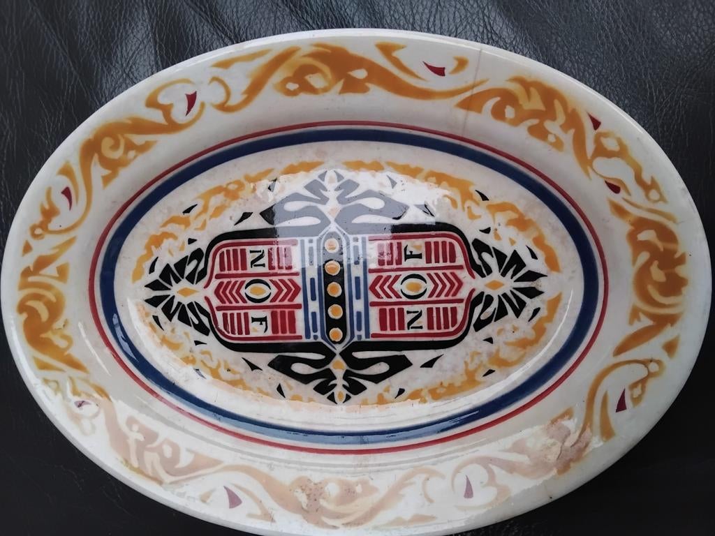 Mooie schaal uit 1924. Van calve., Ophalen of Verzenden
