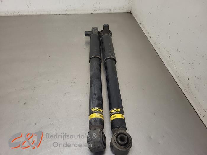 Schokdemper set van een Mercedes Vito, Gebruikt, -, Ophalen of Verzenden, -