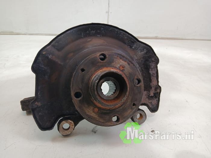 Fusee links-voor van een Suzuki Swift, Gebruikt, -, -, Ophalen of Verzenden