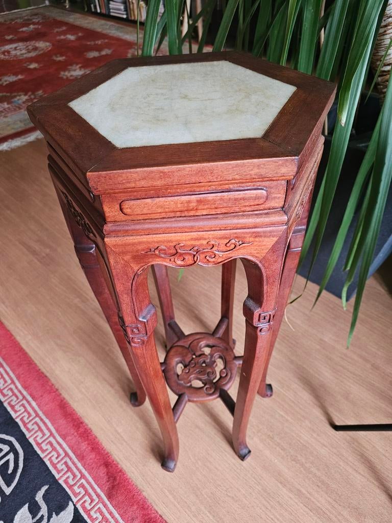 Antiek Chinees plantenstandaard rozenhout met steen, Ophalen