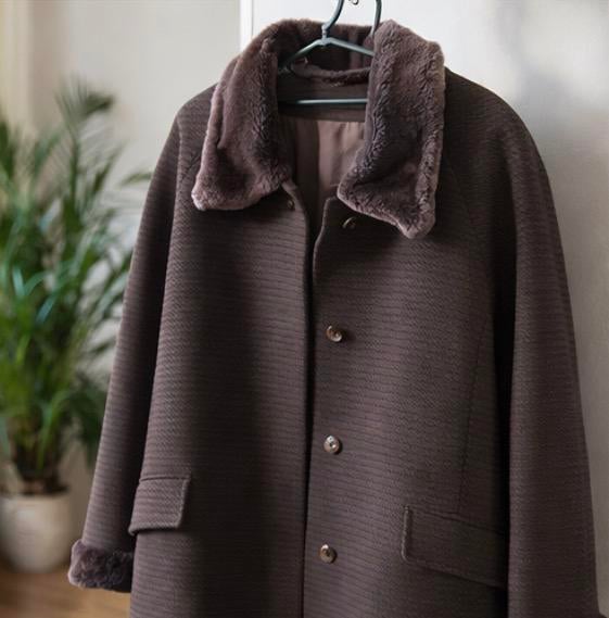 Vintage angora mantel – Hensel & Mortensen – Super de Luxe, Verzenden, Zo goed als nieuw, Maat 42/44 (L), Bruin