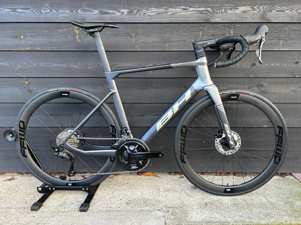 Actie! BH RS1 3.5 Shimano 105 12 sp racefiets, 28 inch, Carbon, Heren, Nieuw