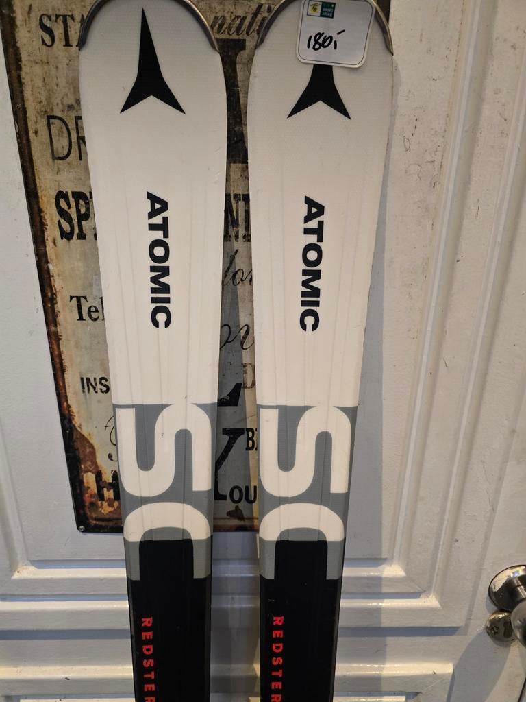 162cm ATOMIC REDSTER SC SALOMON CARVER, Sport en Fitness, Skiën en Langlaufen, Zo goed als nieuw, Ski's, Skiën, Atomic, Carve