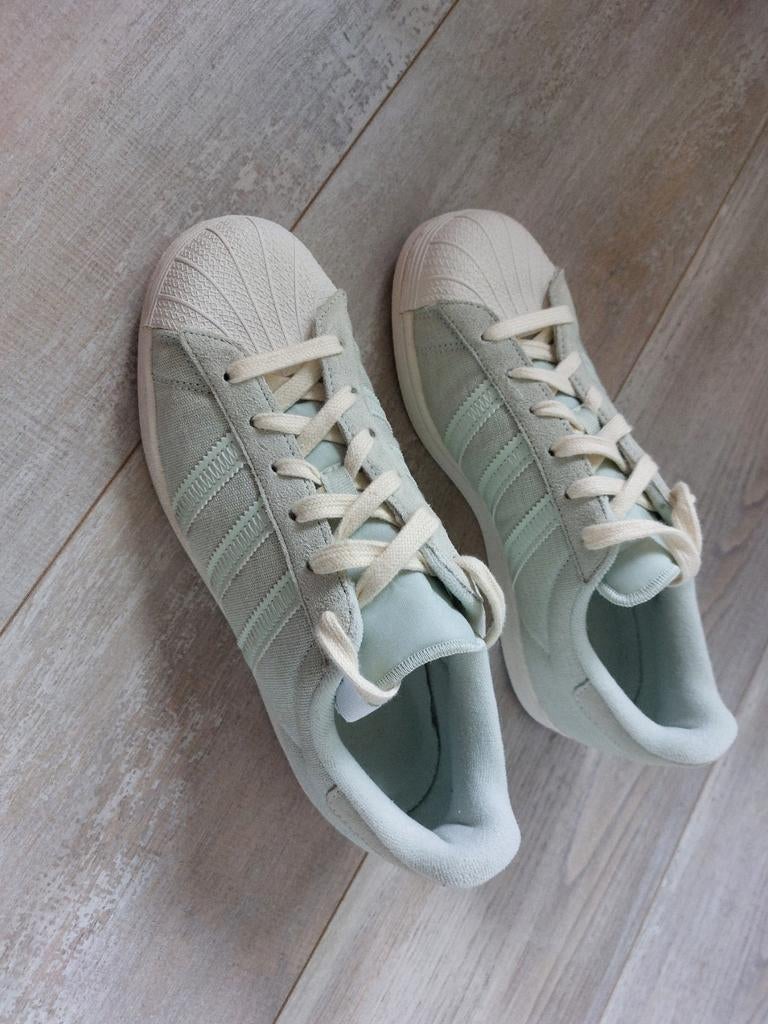 Adidas sneakers licht groen, Adidas, Ophalen of Verzenden, Groen, Sneakers of Gympen