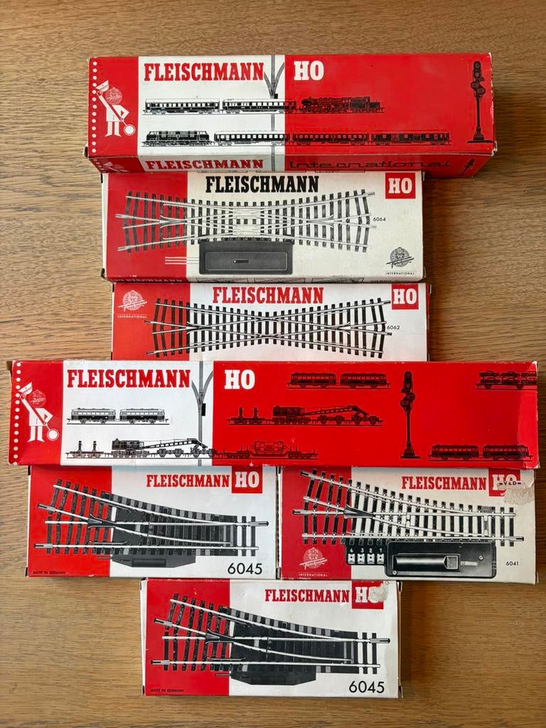 Fleischmann trein spoor nieuw in doos, Ophalen of Verzenden, Zo goed als nieuw, Groter dan 1:32