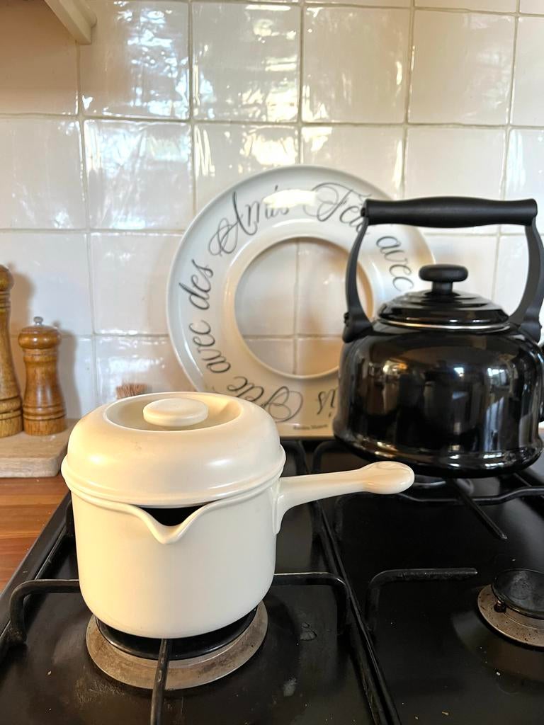 Thomas Rosenthal porseleinen steelpannetje zgan, Huis en Inrichting, Keuken | Potten en Pannen, Ophalen of Verzenden, Zo goed als nieuw
