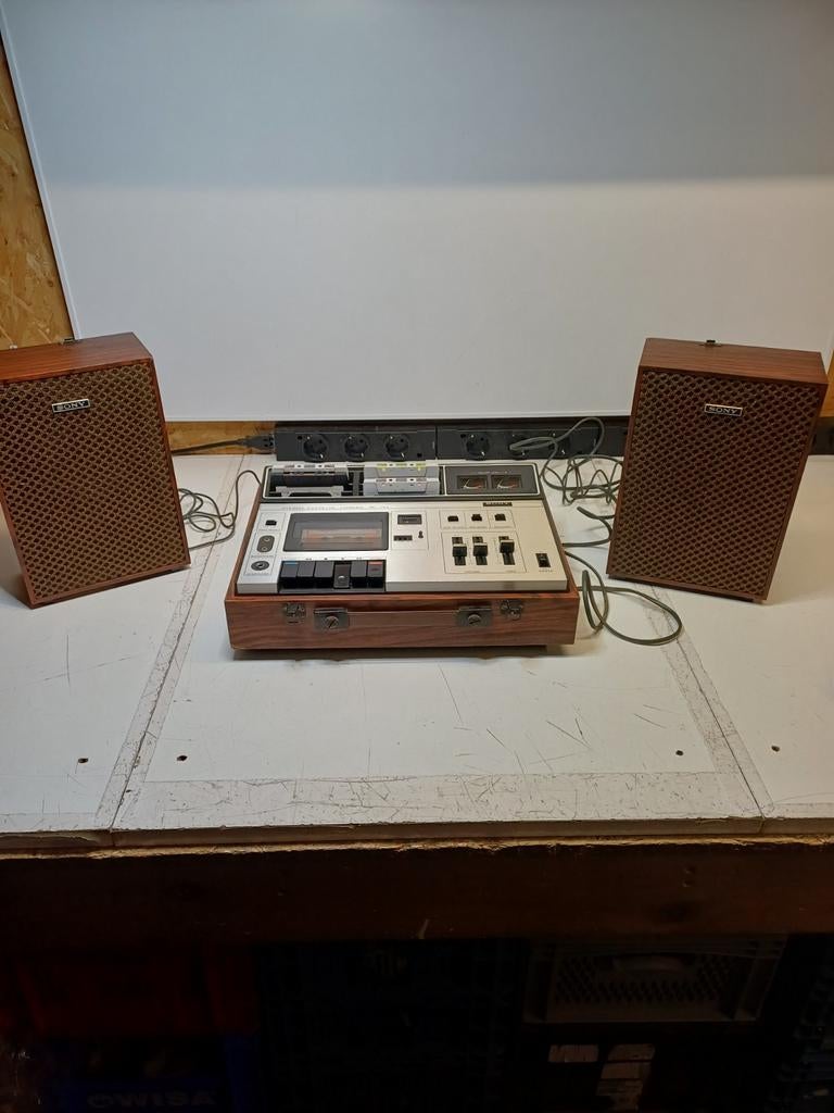 Sony TC-133CS Stereo Cassette Recorder met Speakers