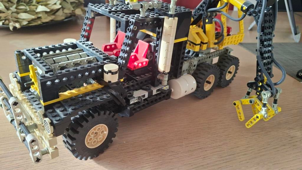 Lego Technic 8868 met doos en handleiding (Defect), Ophalen of Verzenden, Gebruikt, Complete set, Lego
