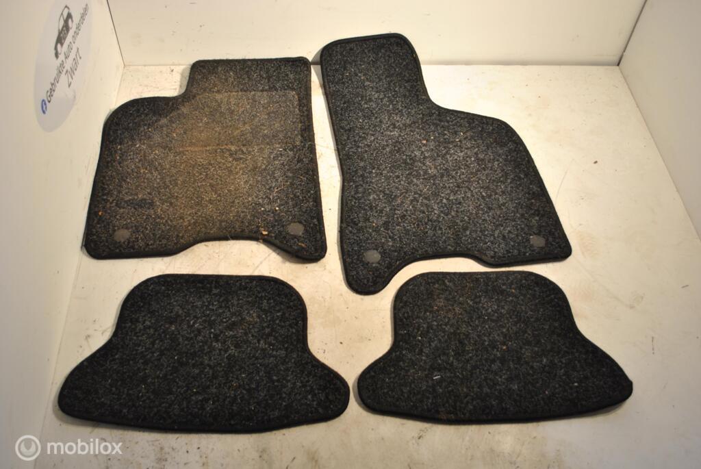 Vloerbekleding Volkswagen Lupo 1.0 Trendline ('98-'05), Gebruikt, Volkswagen, Ophalen of Verzenden, Volkswagen